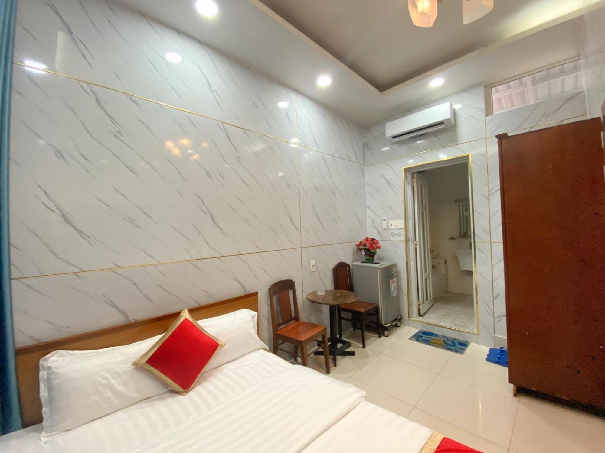 Lucky Hotel Ho Chi Minh-staden Exteriör bild